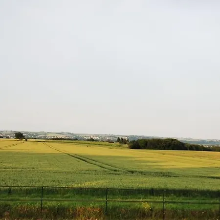 Avec Jardin Et Vue Sur Campagne Daire Puydaniel
