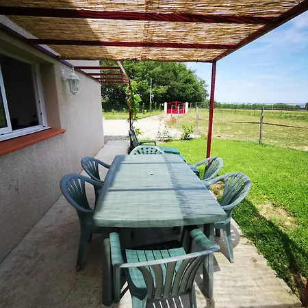 Daire Avec Jardin Et Vue Sur Campagne